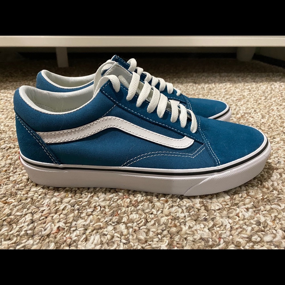 TEAL AND WHITE OLD SKOOL VANS